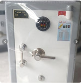 گاوصندوق لپ تاپ خور و زونکن خور مدل 350KR با رمز مکانیکی ارتفاع 72 عرض و عمق 50 (پس کرایه)
