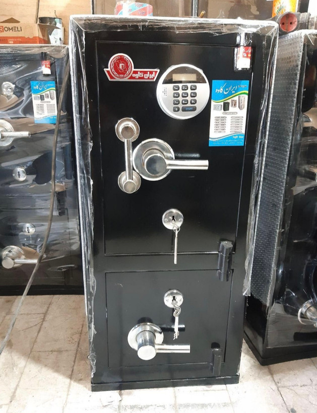 گاوصندوق کاوه مدل 250DKDG با رمز دیجیتال ۲۵۰ کیلوگرم